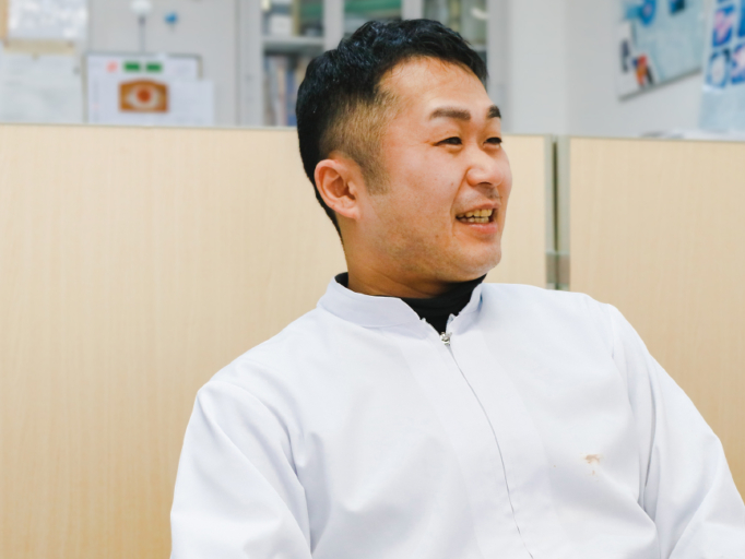 山崎英樹さん